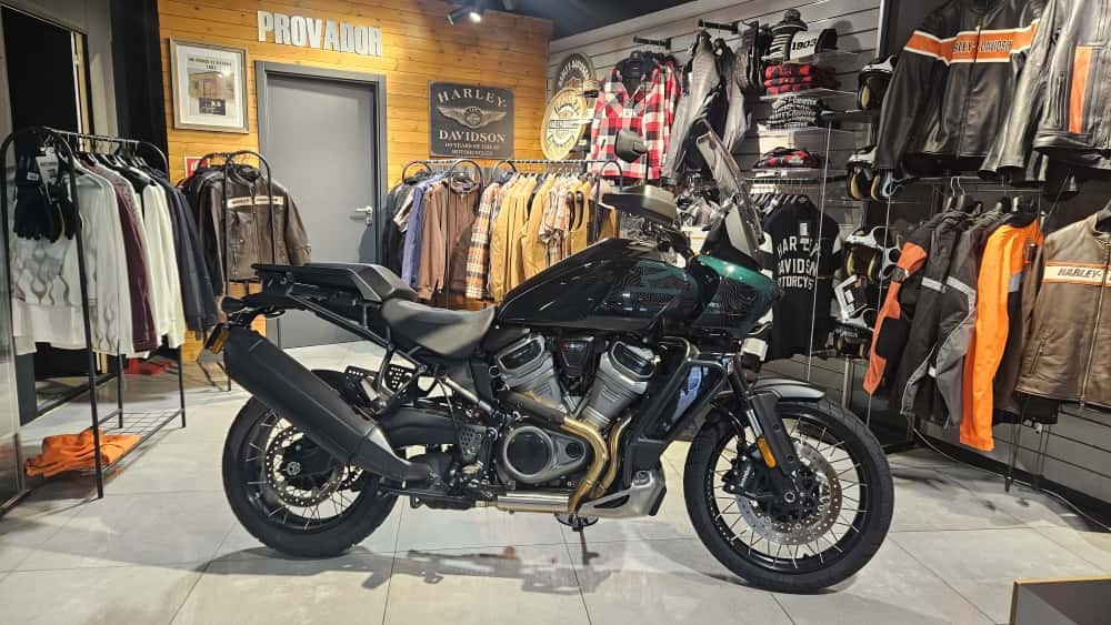 Pan America Special | Ano: 2025 | kms: 400 | Preço: 21.500€